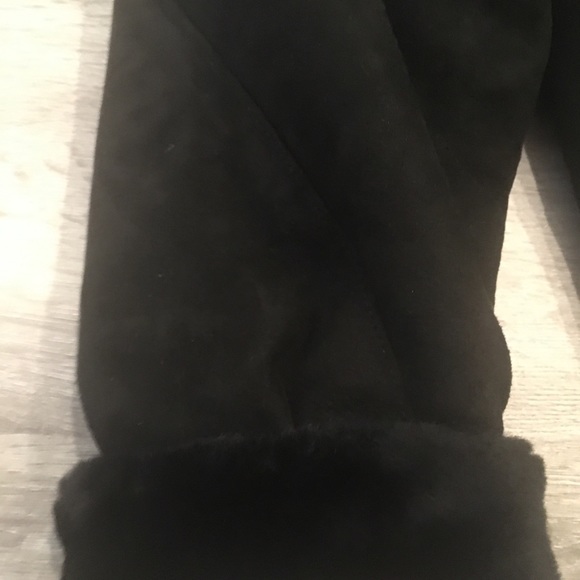 Vintage oversize Sheepskin winter coat from Paris - Picture 9 of 9